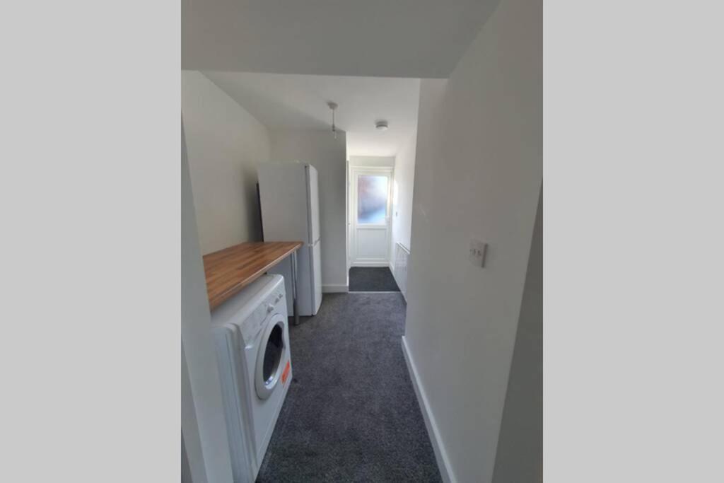 Apartment 332 Kingston upon Hull Exterior photo